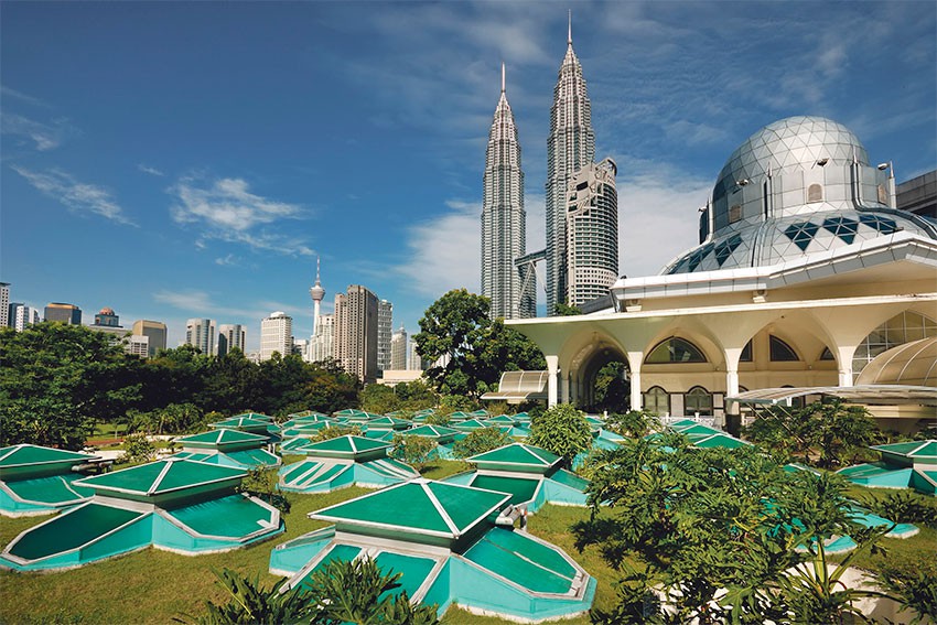 Enjoying Malaysia’s Islamic flavour