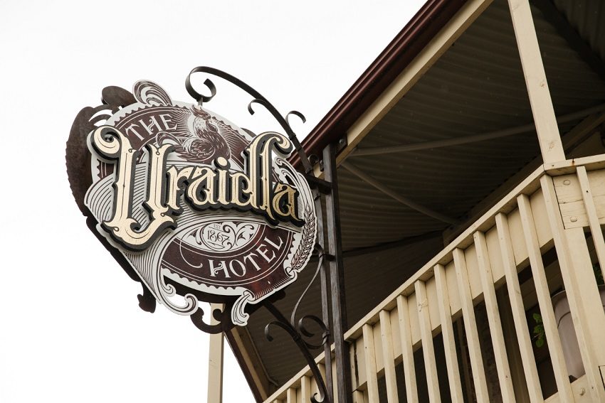 Review: Uraidla Hotel