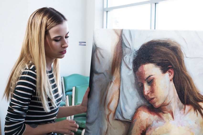 Ellie Kammer Paints Her Pain and Perseverance