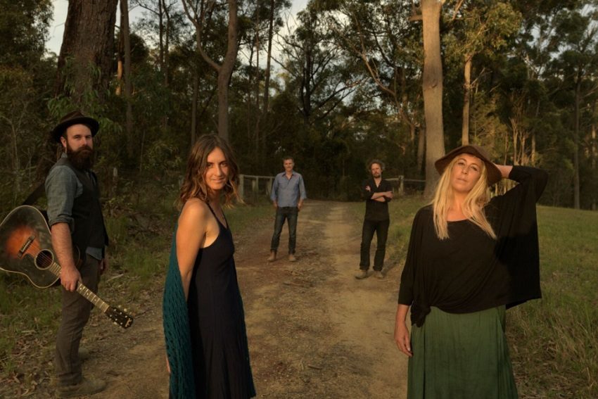 The Waifs Announce 25th Anniversary Tour