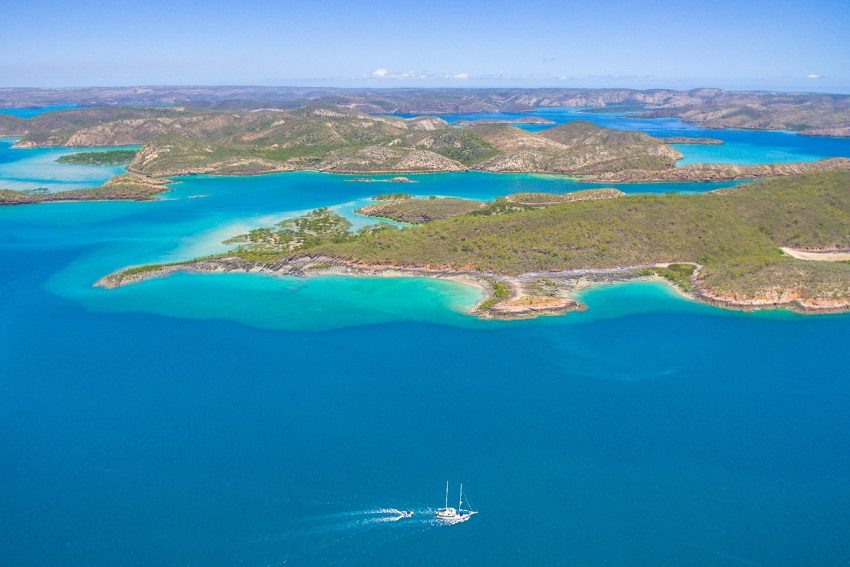 Cruising the Kimberley Coastline