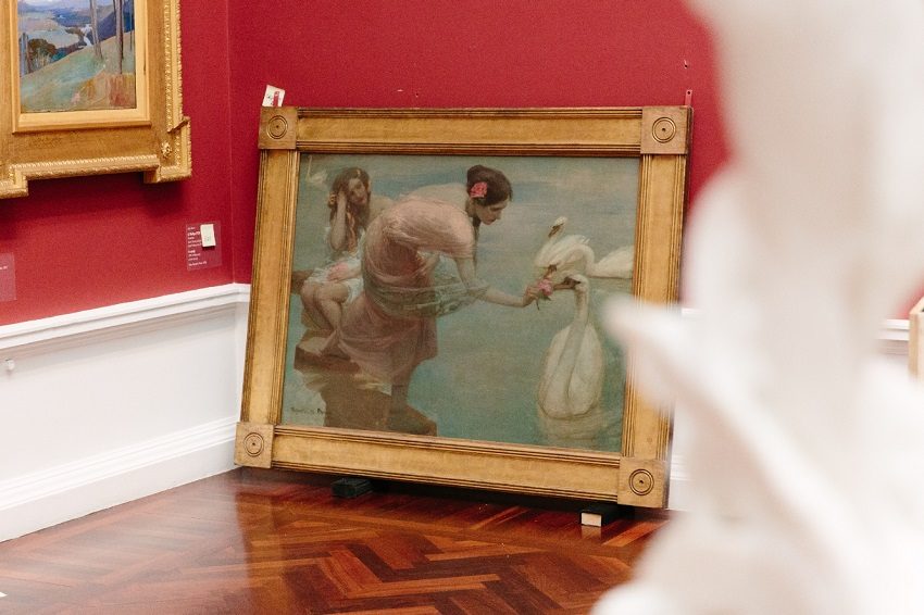 Follow that Bunny: the journey of an Australian work of art