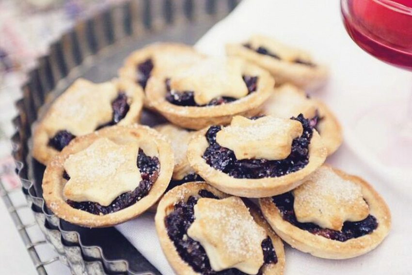 Native Spiced Fruit Mince Pies Recipe