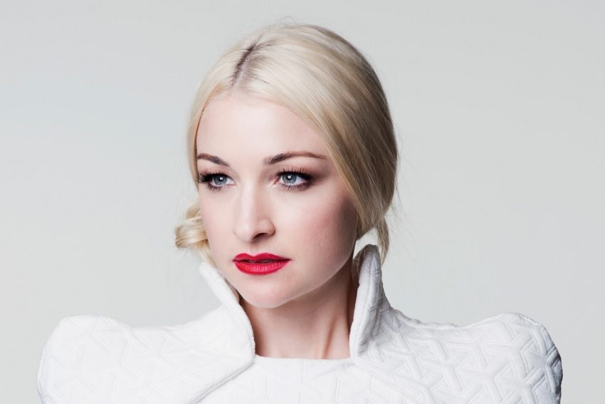 Кейт миллер. Kate Miller-Heidke. Певица Кейт Миллер. Kate Miller onlyfans. Random Kate Miller.