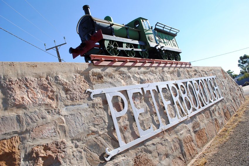 Good Country: Steam trains and emus in Peterborough