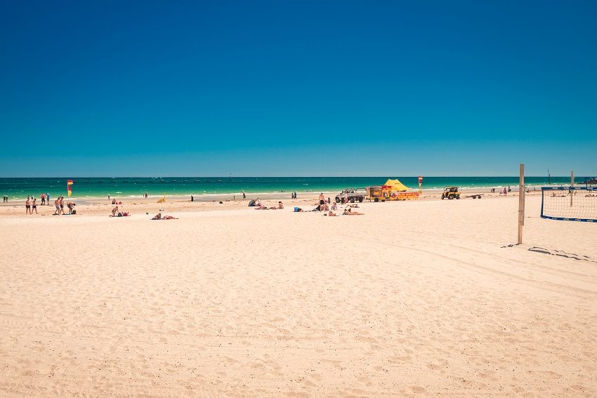 The stubborn high-pressure system behind Australia's record heatwaves