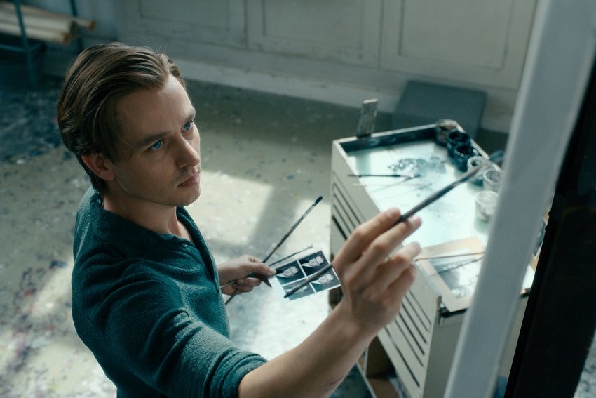 Film Review: Never Look Away