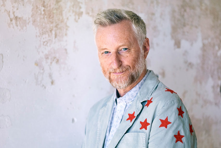 Billy Bragg to play three Adelaide shows on marathon 2020 tour