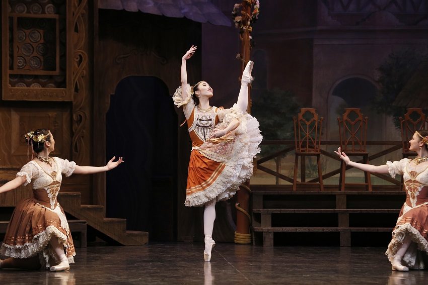 australian ballet tour