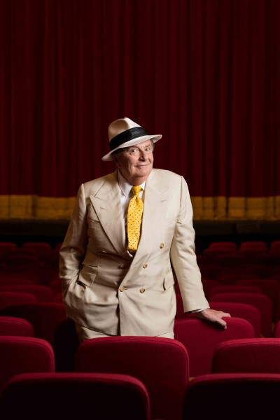 Barry-Humphries-3