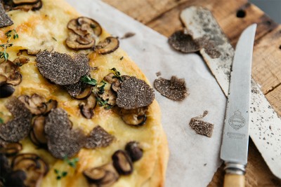 Food-for-thought-Truffle-pizza