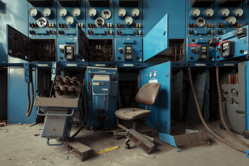 Service-Interruption-autopsy-of-adelaide-review-scott-mccarten-telephone-exchange-abandoned-building