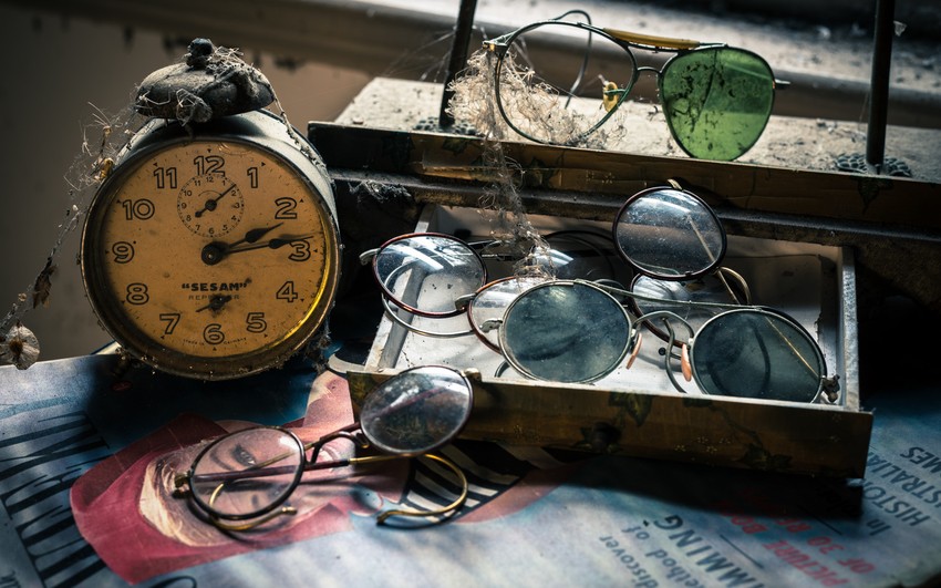 Time-autopsy-of-adelaide-clock-glasses-adelaide-review-scott-mccarten-2016-photography-abandoned
