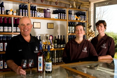 Kangaroo-Island-Marine-Adventure-Adelaide-Review-Bay-Of-Shoals-Winery