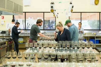 hot-100-wines-celebrates-10-years-adelaide-review-south-australian-wine-competition