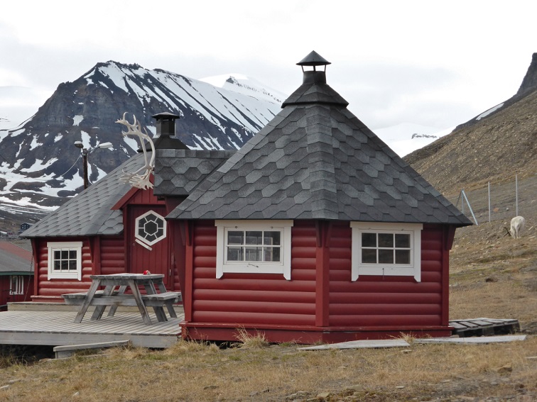 longyearbyen-norway-travel-adelaide-review