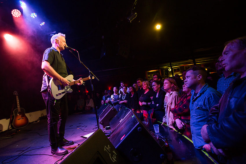 billy-bragg-the-gov-adelaide-review-andreas-heuer