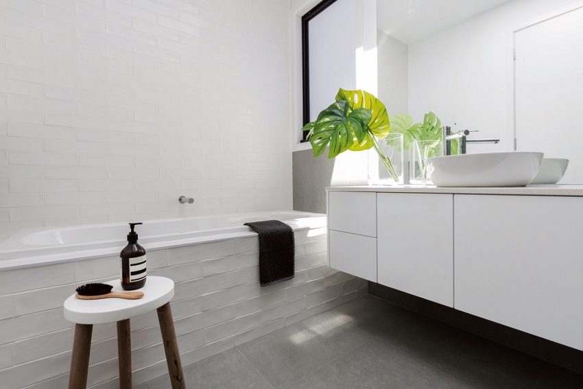 bathroom-design-claire-kneebone-adeaide-review