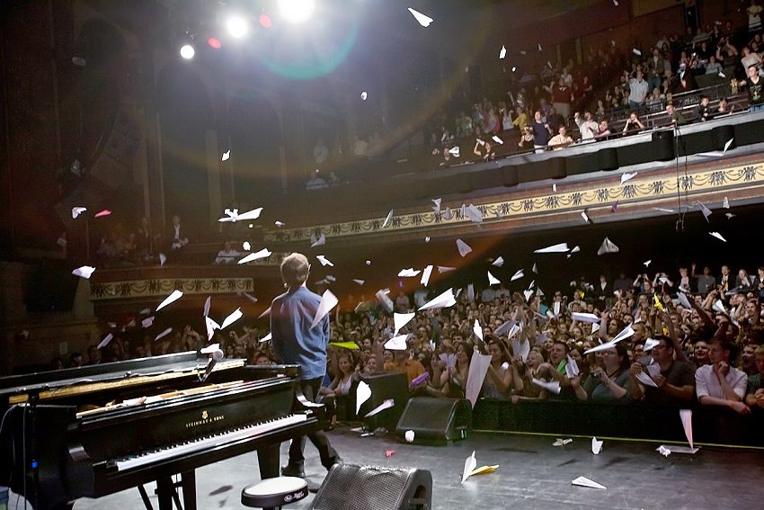 Ben-folds-paper-planes-adelaide-review-2