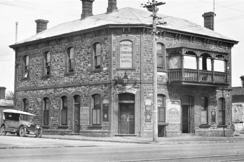 The Ed Castle Hotel, 1926 (Photo: State Library of South Australia)