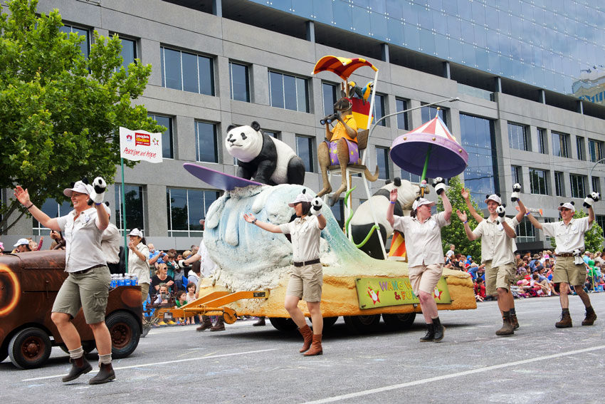 Wang Wang and Funi Christmas Pageant float, Adelaide (Photo: CTR Photos / Shutterstock.com)
