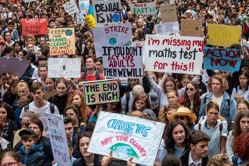 Climate Strike Sydney March 2019 (Photo: Holli Shutterstock)